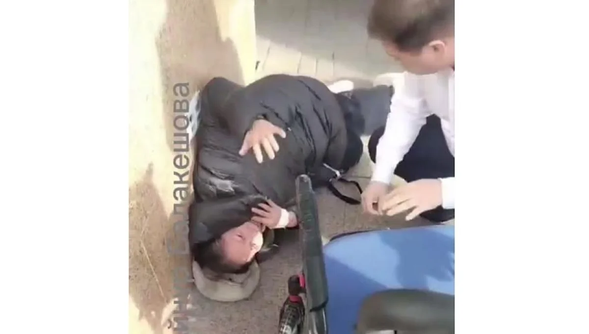 Травма вместо справедливости: в суде Астаны сломался подъемник для инвалидов