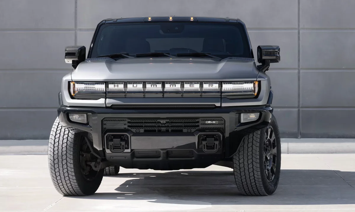 От символа роскоши до распродажи: GMC Hummer EV обесценился на $40 000