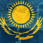 Политика предвзятости: политолог рассказал о поощрении "ватников" в Казахстане
