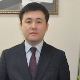 Руководитель управления культуры ВКО уволен после пьяной потасовки с девушкой