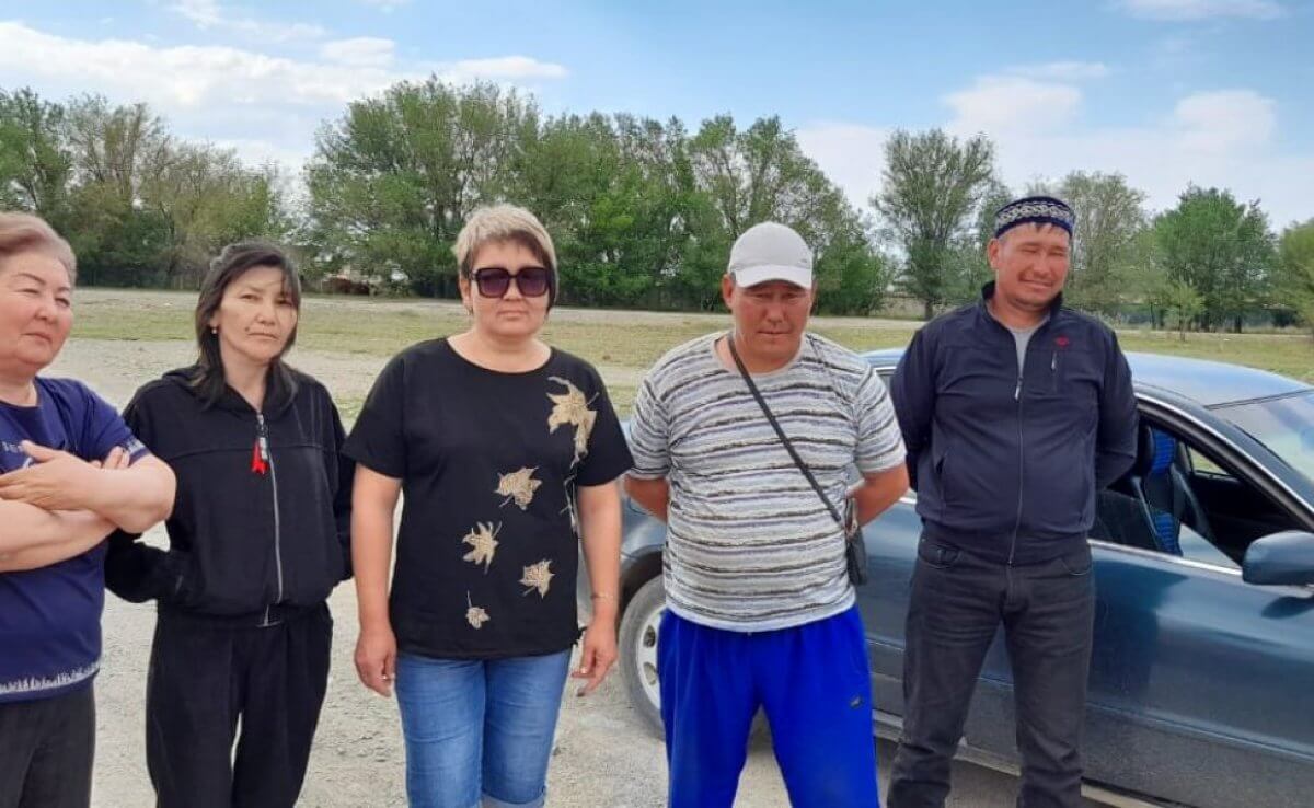 "Нас оставят за бортом и лишат дохода": сельчане подают в суд на "КазАвтоЖол"