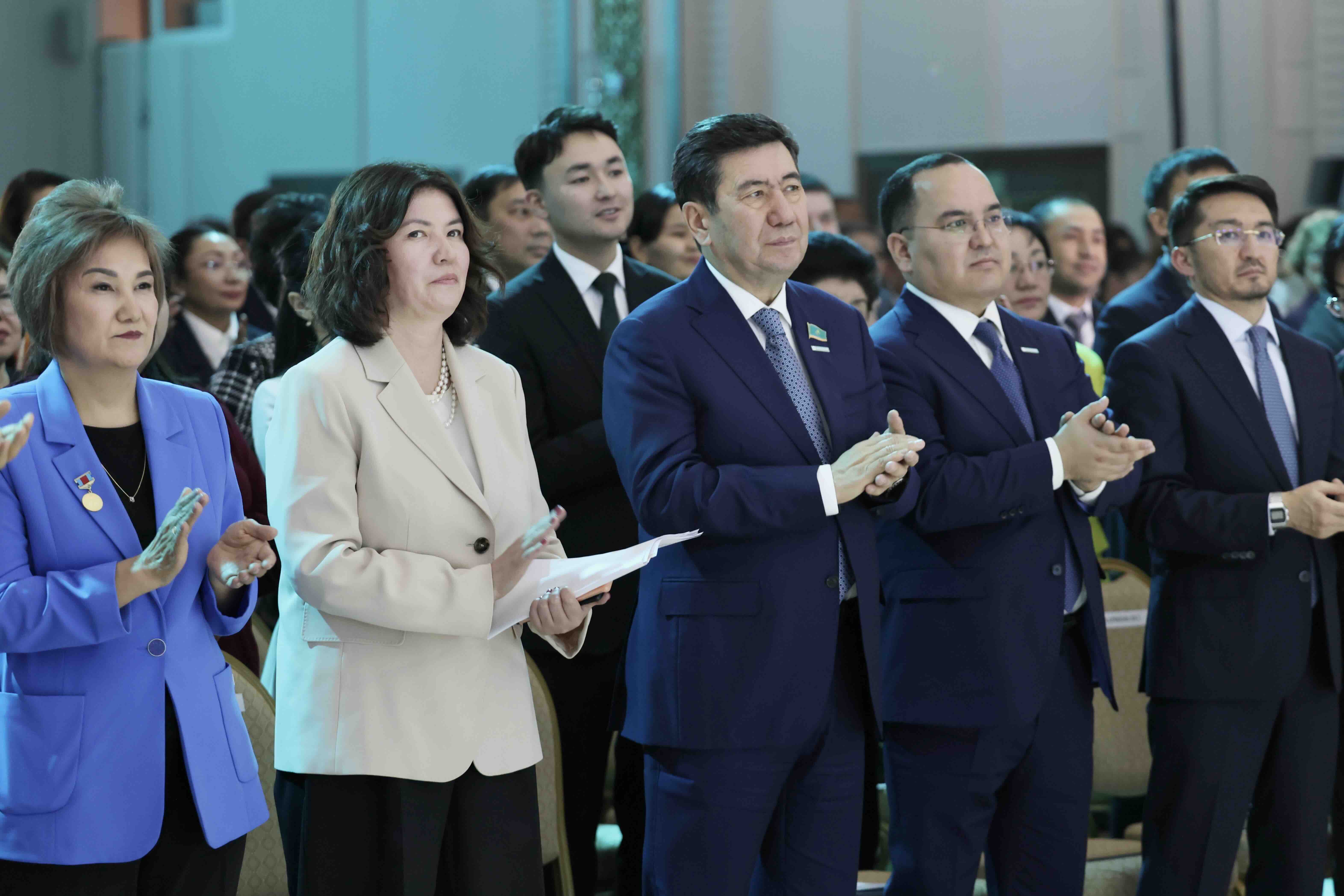 Ерлан Кошанов: «Искусственный интеллект не заменит учителя — он должен освободить его от рутины»