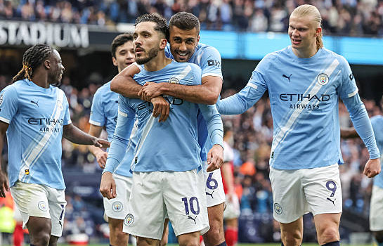«Манчестер Сити» сократил отставание от «Арсенала» после очной победы